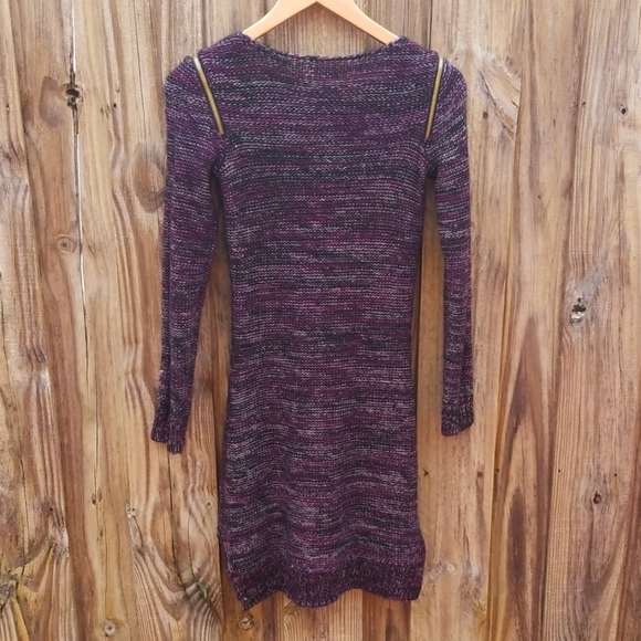 Purple Bodycon Sweater Dress /w Gold Zip Sleeves - Picture 1 of 8